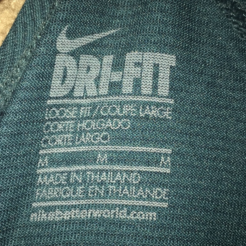 Workout Tank - Picture 3 of 4